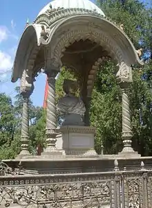 Monument to Indian prince