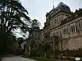 The palace in front of the great cedar