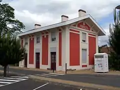 The former passenger building in Portets.