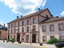 The town hall in Provenchères-sur-Fave