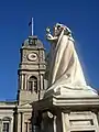 Queen Victoria Statue.