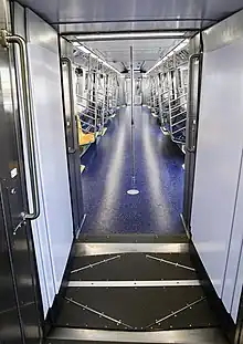 Open gangway on an R211T