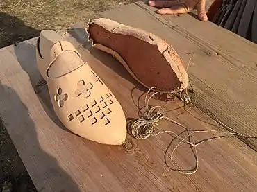 Medieval turnshoes being made on modern lasts (2016)