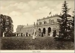 The palace pre 1940