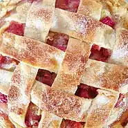 Strawberry rhubarb pie