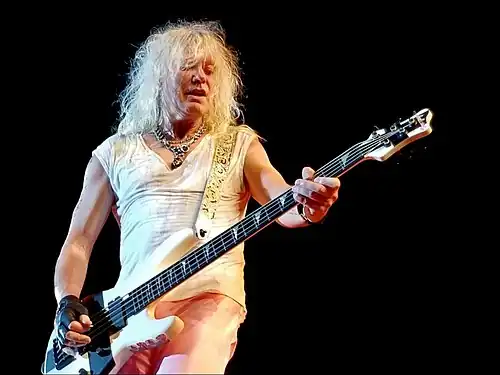 Rick Savage of Def Leppard in 2018.jpg