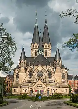 Ringkirche in the eastern part of Rheingauviertel, at the border to Westend borough