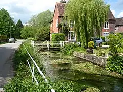 Image 11River Lambourn flowing through Eastbury, Berkshire (from Portal:Berkshire/Selected pictures)