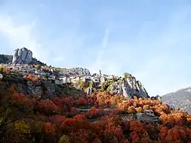 The village of Roubion in Autumn