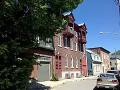 Chénier Street, near the Durocher Park.