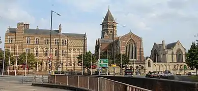 From left to right; New Quad Buildings, Chapel and War Memorial Chapel.