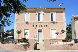 The town hall in Rustiques