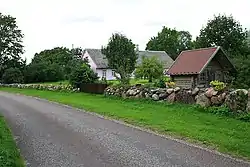 Farmhouse in Laadla village