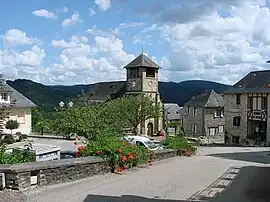 The church and surrounding buildings in Saint-Hilaire-Peyroux