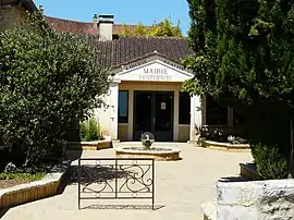 The town hall in Saint-Martial-de-Nabirat