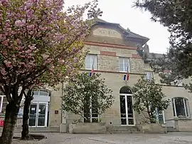 The town hall in Saint-Maximin