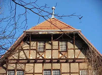 Half-hip roof