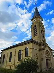 The church in Saulx-lès-Champlon