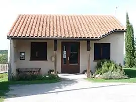 The town hall in Seyre