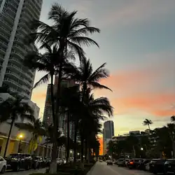 Picture of the sunset along South Pointe Drive in the South of Fifth Neighborhood of Miami Beach, FL.