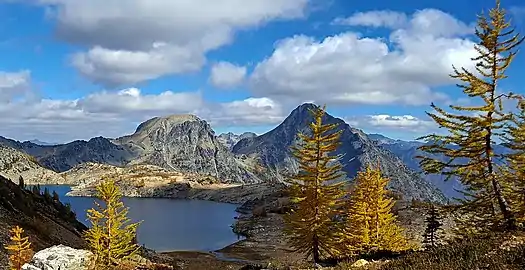 Spectacle Buttes from Ice Lakes