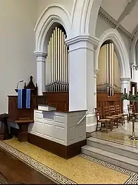 Organ façades towards the nave and the chancel