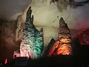 Stalactites, Boyue Cave.