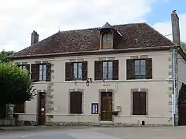 The town hall in Suizy-le-Franc