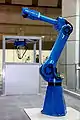 Arm robot