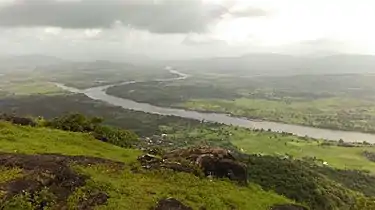 Vaitarna river from the fort