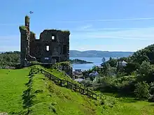 Photo of a ruined stone castle