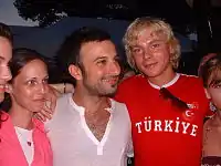 Image 23Tarkan with Hungarian fans