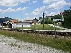 The rail halt in Tekačevo