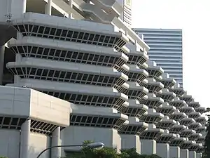 The Concourse, Singapore, featuring prominent overhangs, 1994.