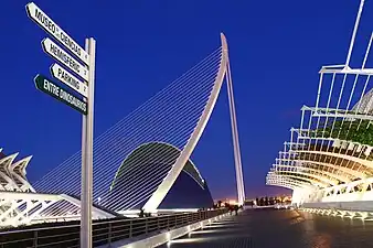 Assut de l'Or Bridge at night