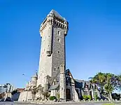 The Tudor Revival  Style Water Tower (Torre Tanque)