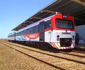 two-car rolling stock of the Posadas-Encarnación train in 2014