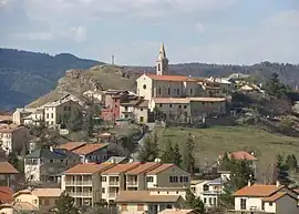 The church and surrounding buildings in Turriers