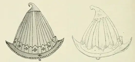 Left: Copper helmet belonging to the national jewelry in Parigi. Right: Tao Boetai; brass helmet.