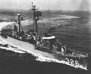 USS Thomas J. Gary (DER-326) underway c1960