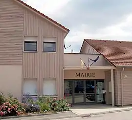 The town hall in Ubexy