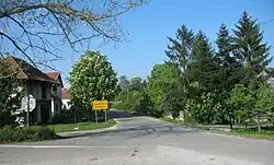 Entrance to Dudovica