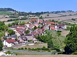 A general view of Vaux-en-Pré