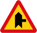 Intersection with priority