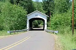 Wendling Bridge, a covered bridge over Mill Creek