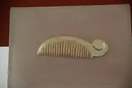 Western Han jade comb