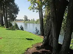 Willamette River at Peoria