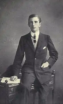 Gladstone in 1906 aged 21