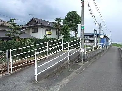 The entrance of Yamaguma Station.