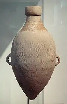 Cordmarked amphora; 4800 BC (Banpo phase); Guimet Museum (Paris)